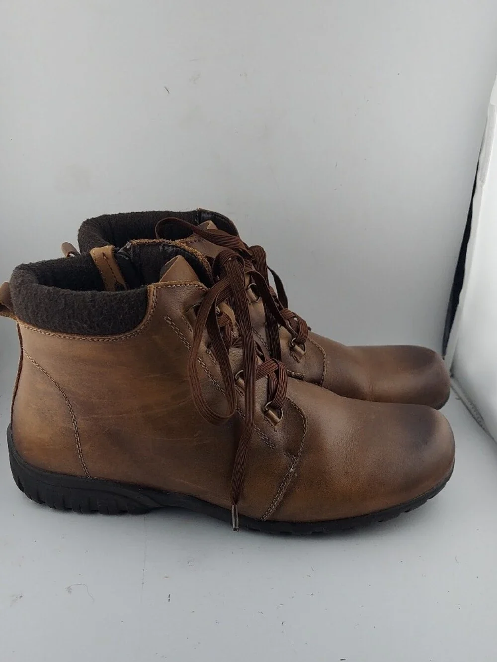 Propet Brown Lace-Up Leather Hiking  Ankle Boots Size 9.5